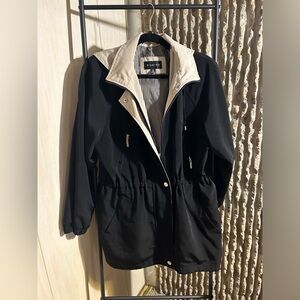 Braetan Womens size Small black trench coat removable-hood back vent fully lined